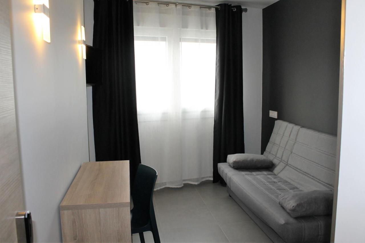 Hotel Hollywood Cangas do Morrazo Exterior photo